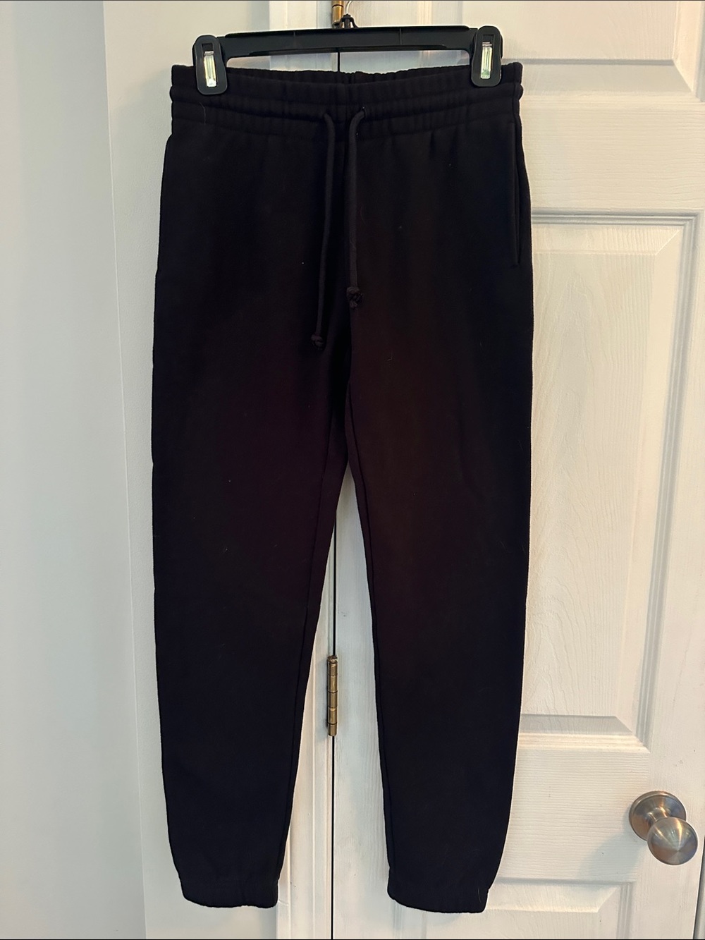 TNA Cozy Fleece Black Drawstring Joggers- thick & comfy!- size XS